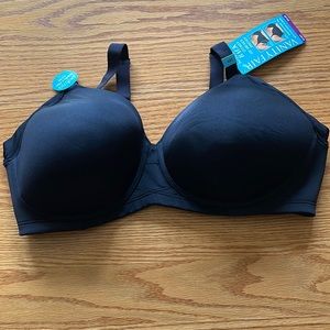 Brand New Vanity Fair wire free bra